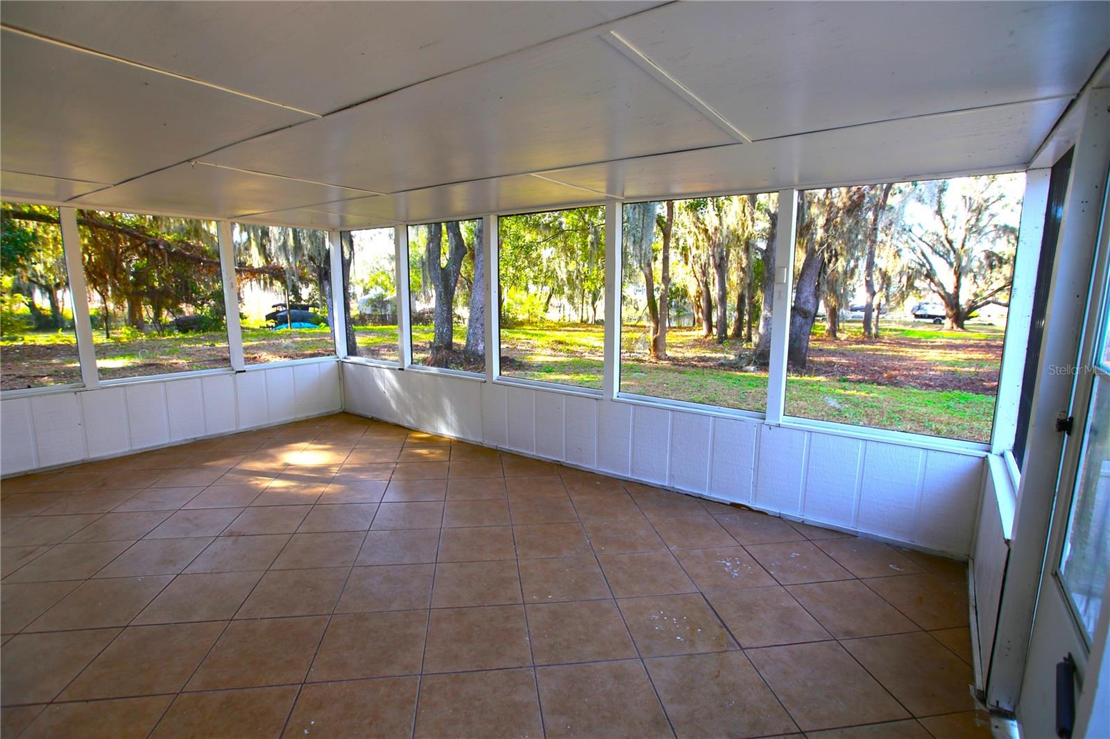 8807 Overlook Dr Property Photo 15