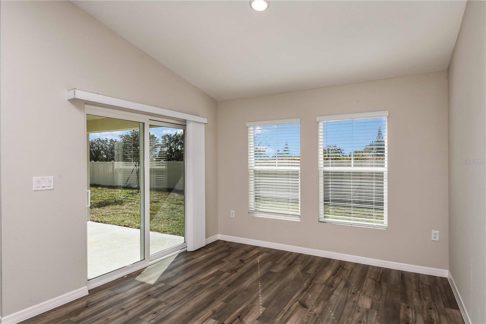 1362 Palmeroy Rd Property Photo 15