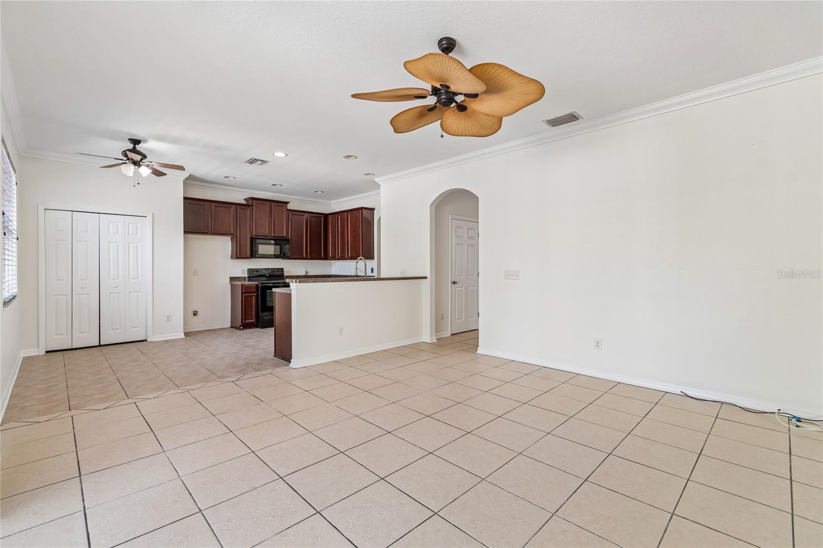 915 Windton Oak Dr Property Photo 17