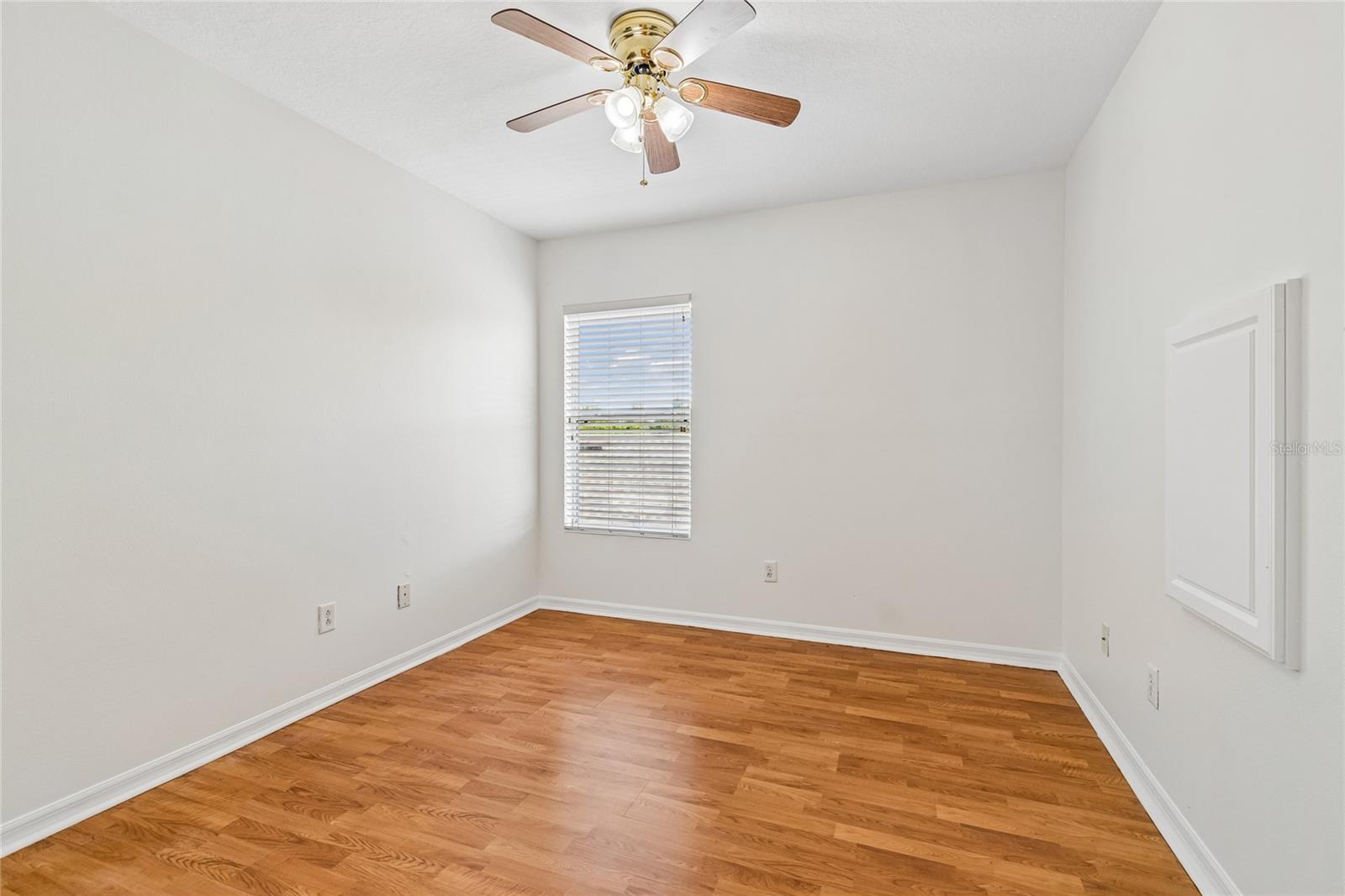 915 Windton Oak Dr Property Photo 29