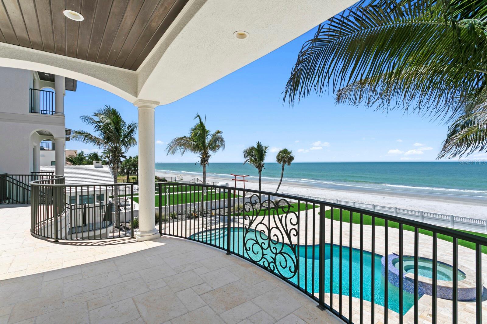 15912 Gulf Blvd Property Photo 13
