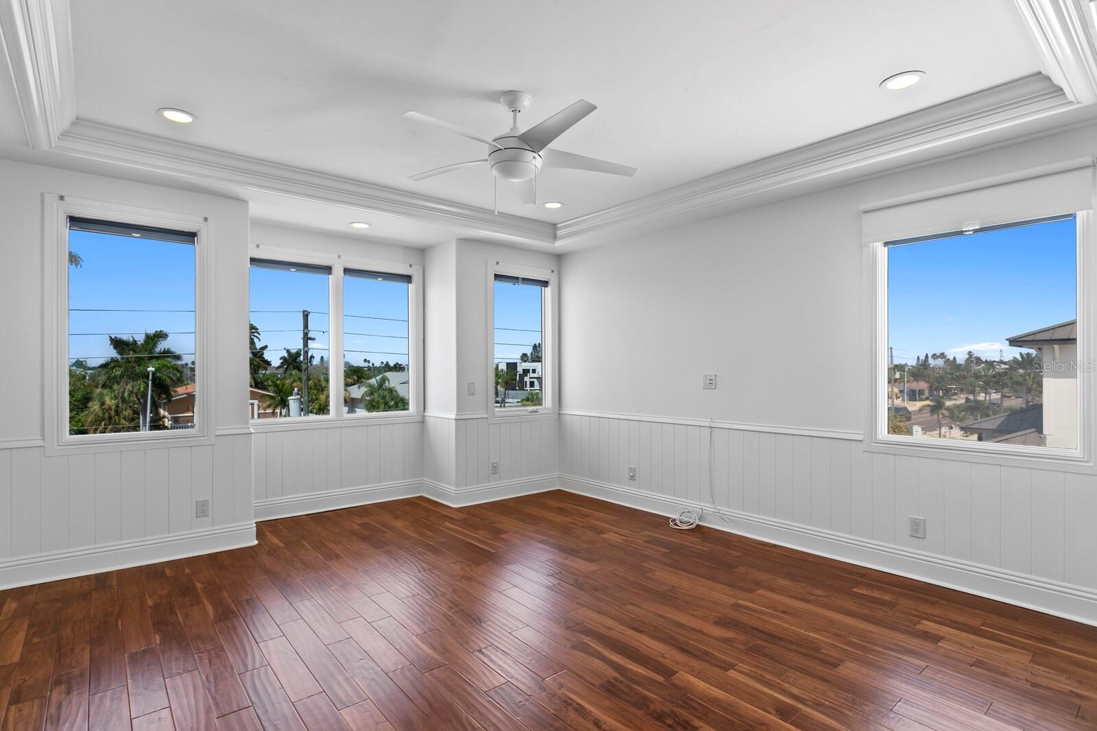 15912 Gulf Blvd Property Photo 29