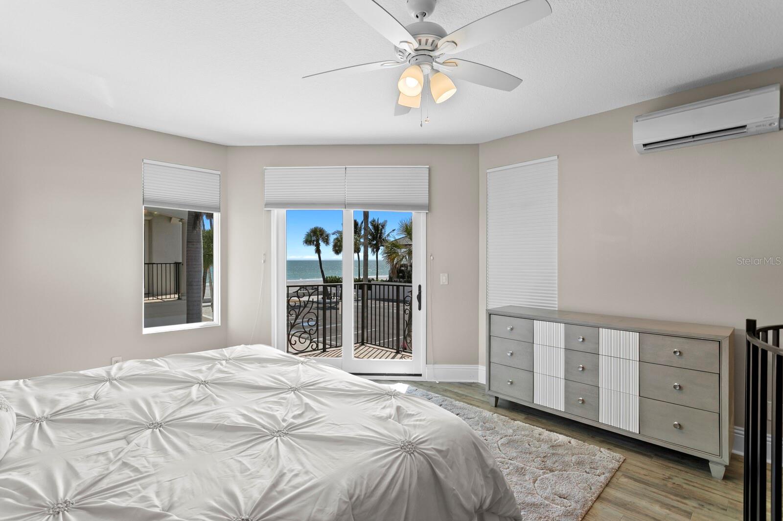 15912 Gulf Blvd Property Photo 48