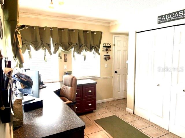 915 Harbor Hill Dr Property Photo 7