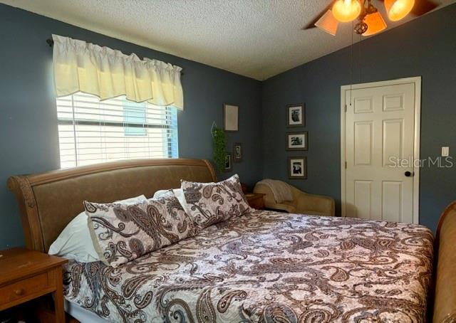 915 Harbor Hill Dr Property Photo 16
