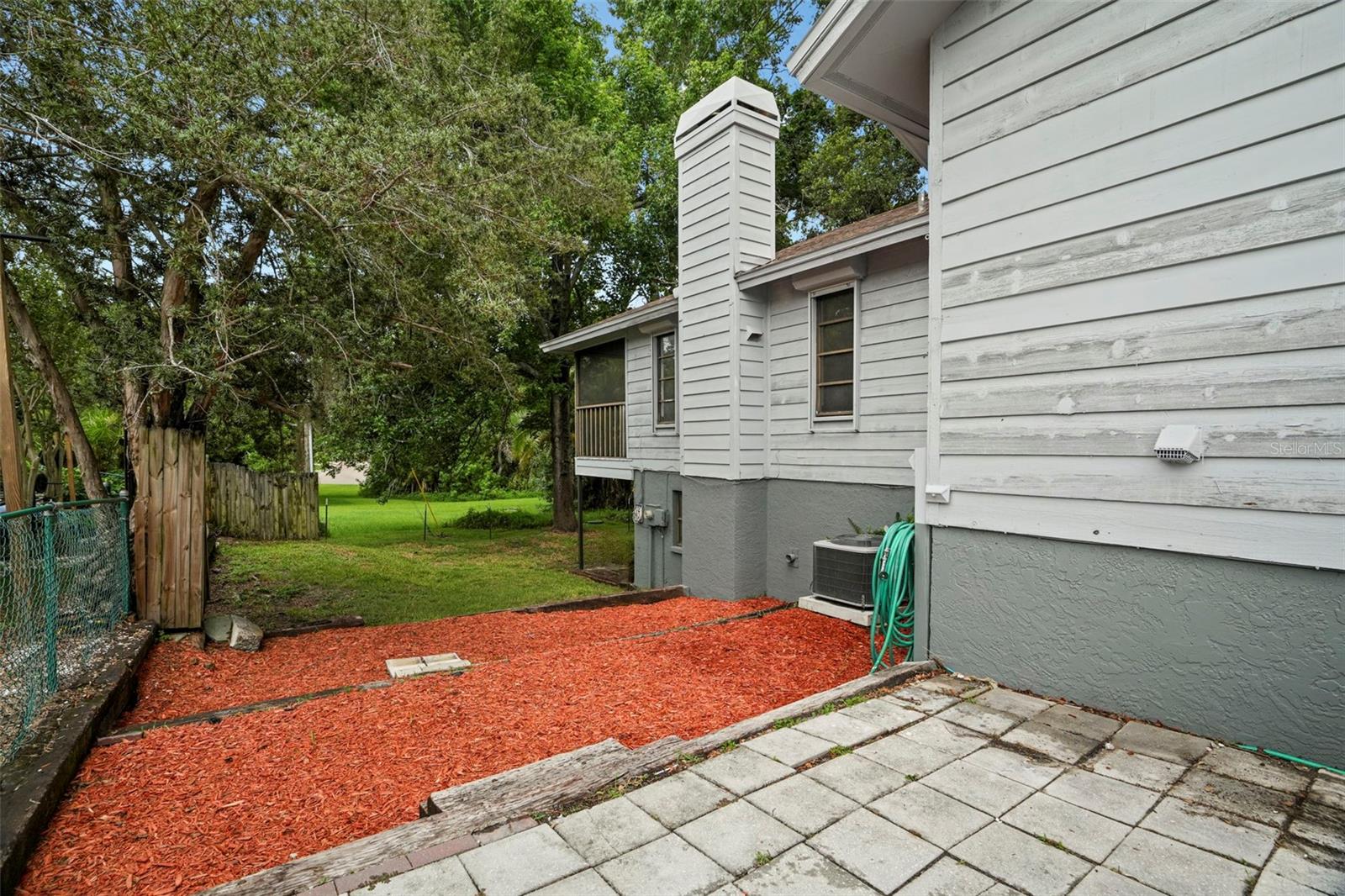 210 Edgewood Ave Property Photo 41