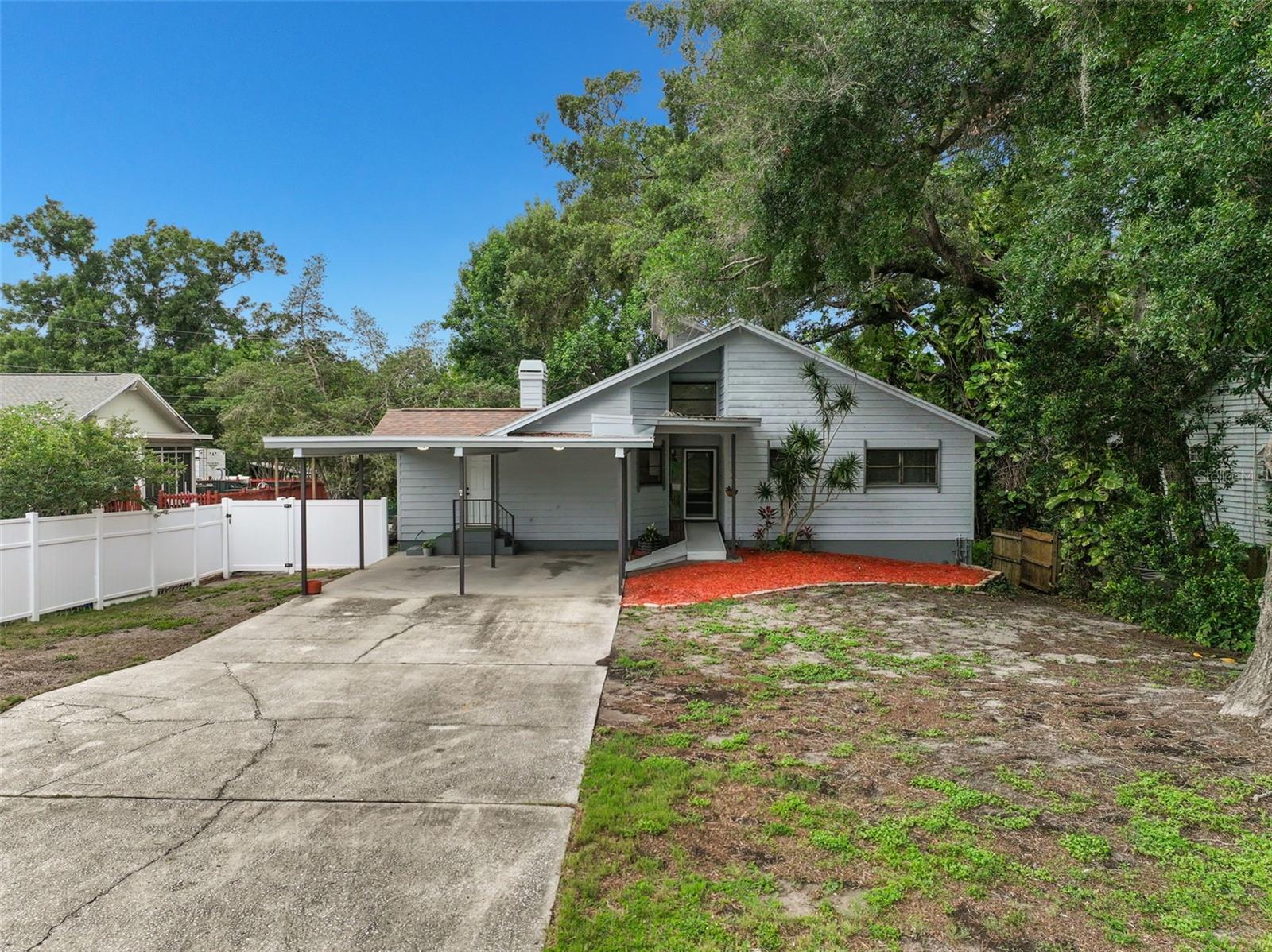 210 Edgewood Ave Property Photo 45