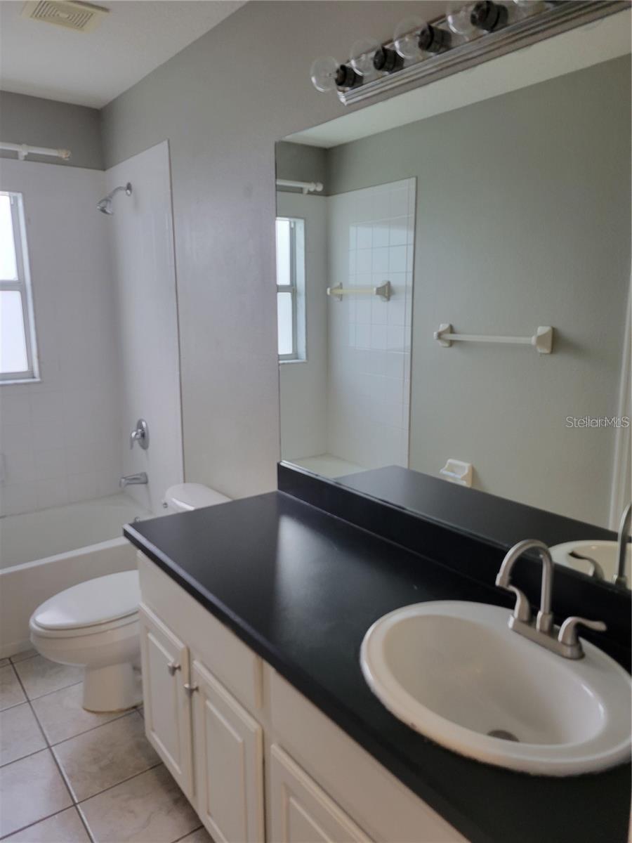 7215 Colonial Lake Dr Property Photo 19