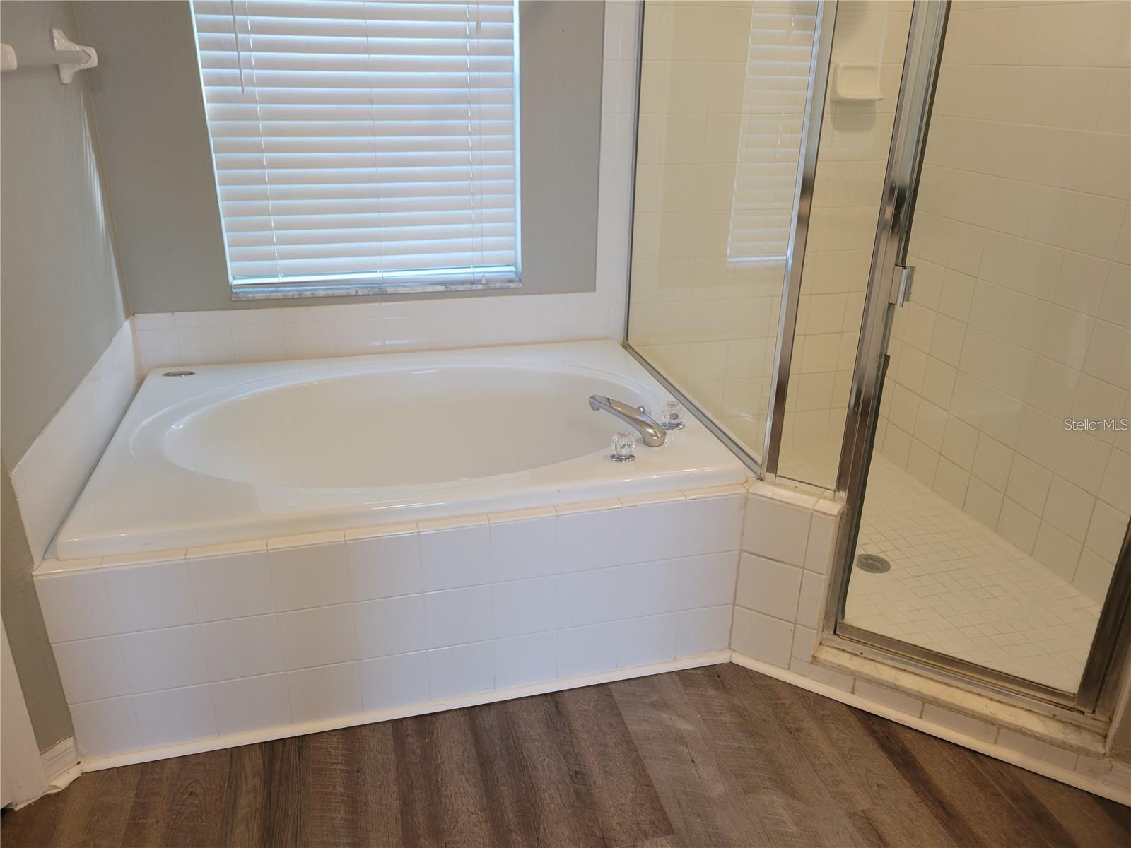7215 Colonial Lake Dr Property Photo 22