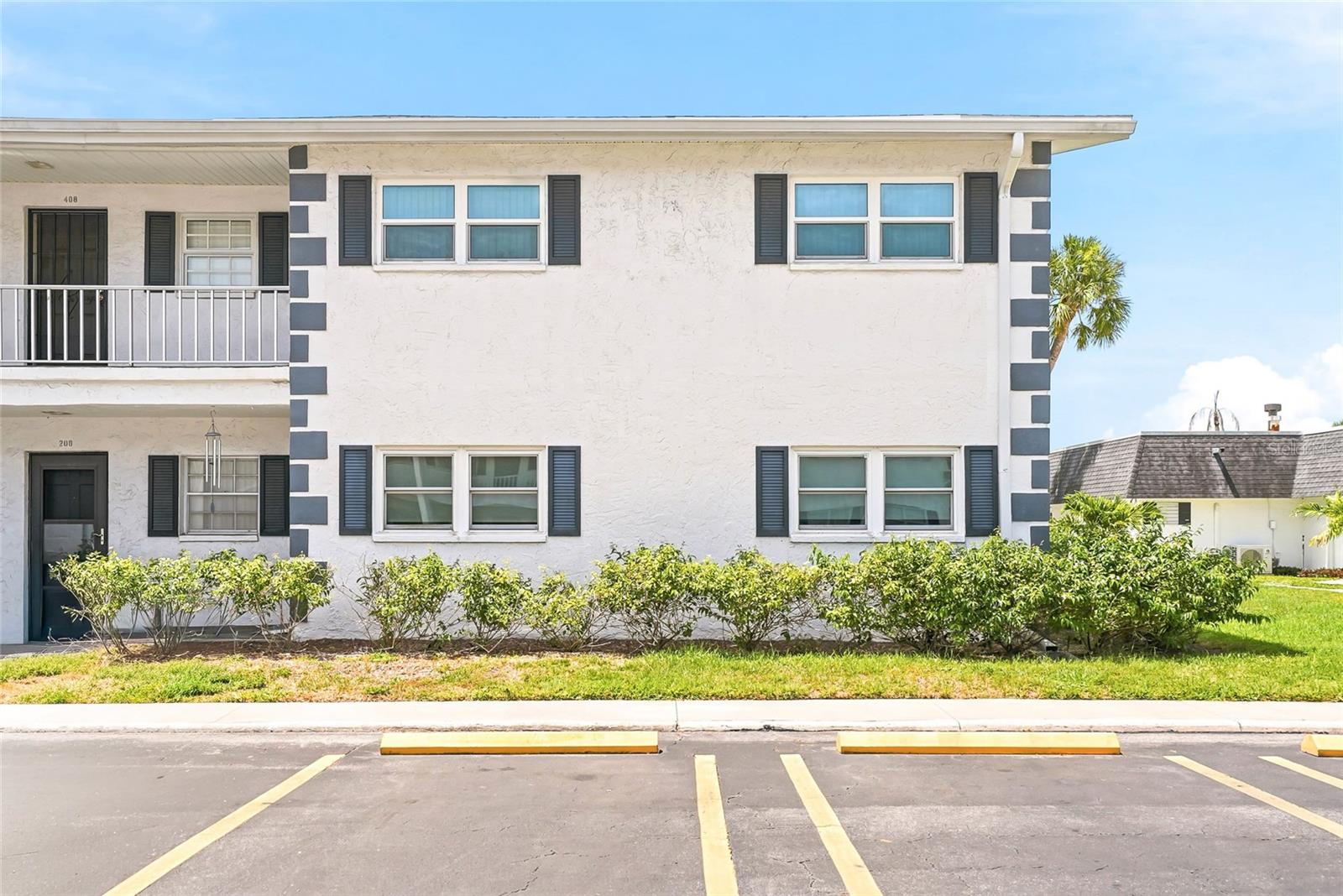 202 46th Avenue Ter W #unit #209 Property Photo 3