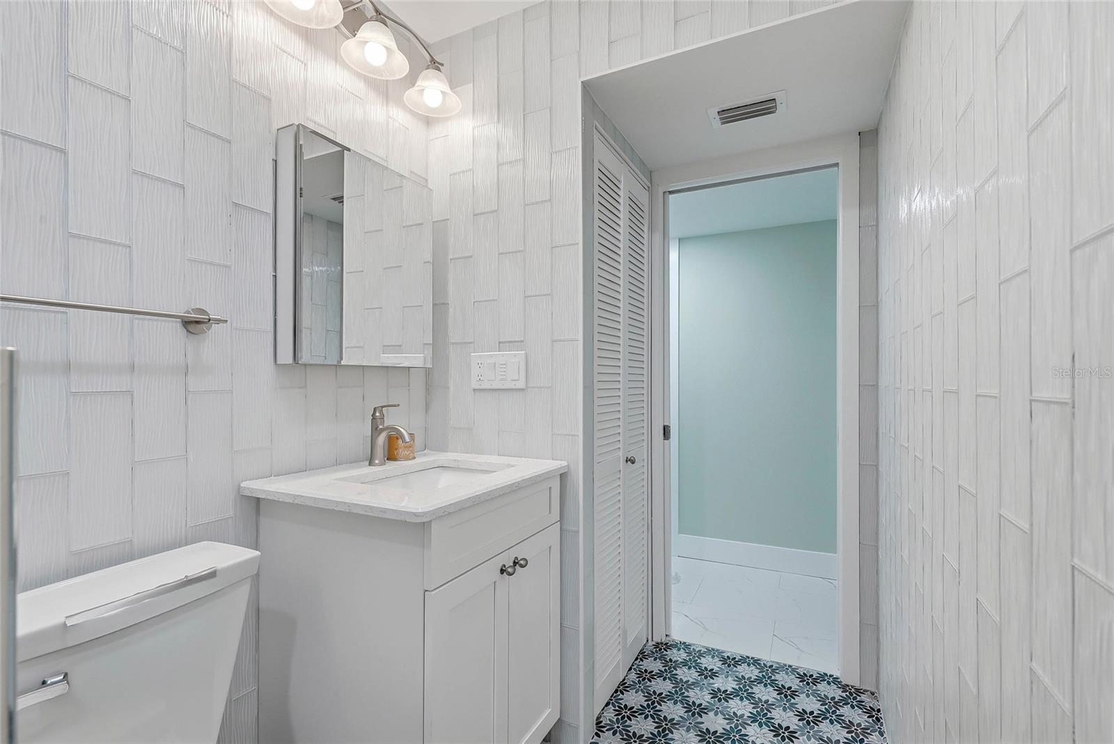 202 46th Avenue Ter W #unit #209 Property Photo 29