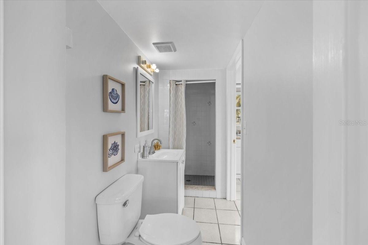 4365 4th Isle Dr Property Photo 34