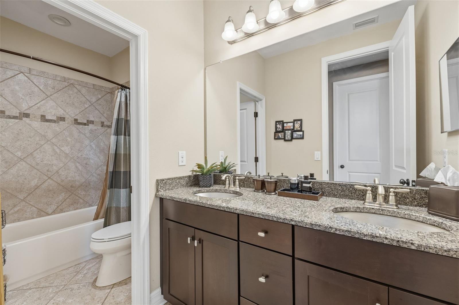 14231 Avon Farms Dr Property Photo 55