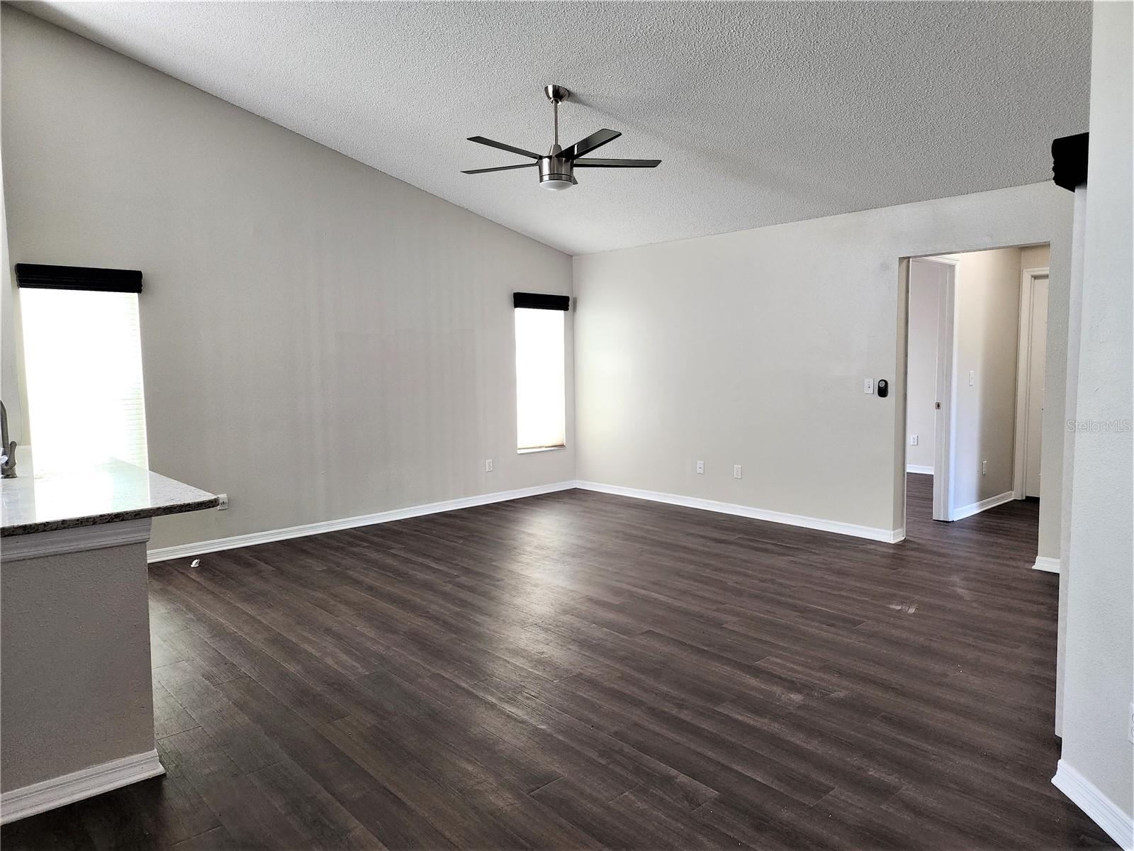 13404 Ironton Dr Property Photo 4