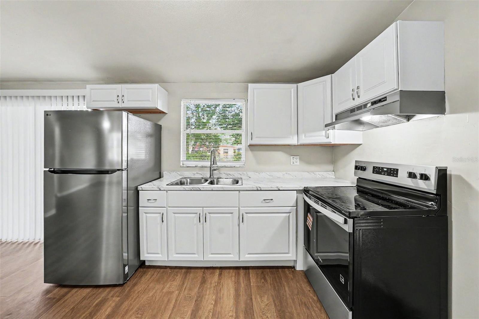 4022 E Henry Ave Property Photo 11