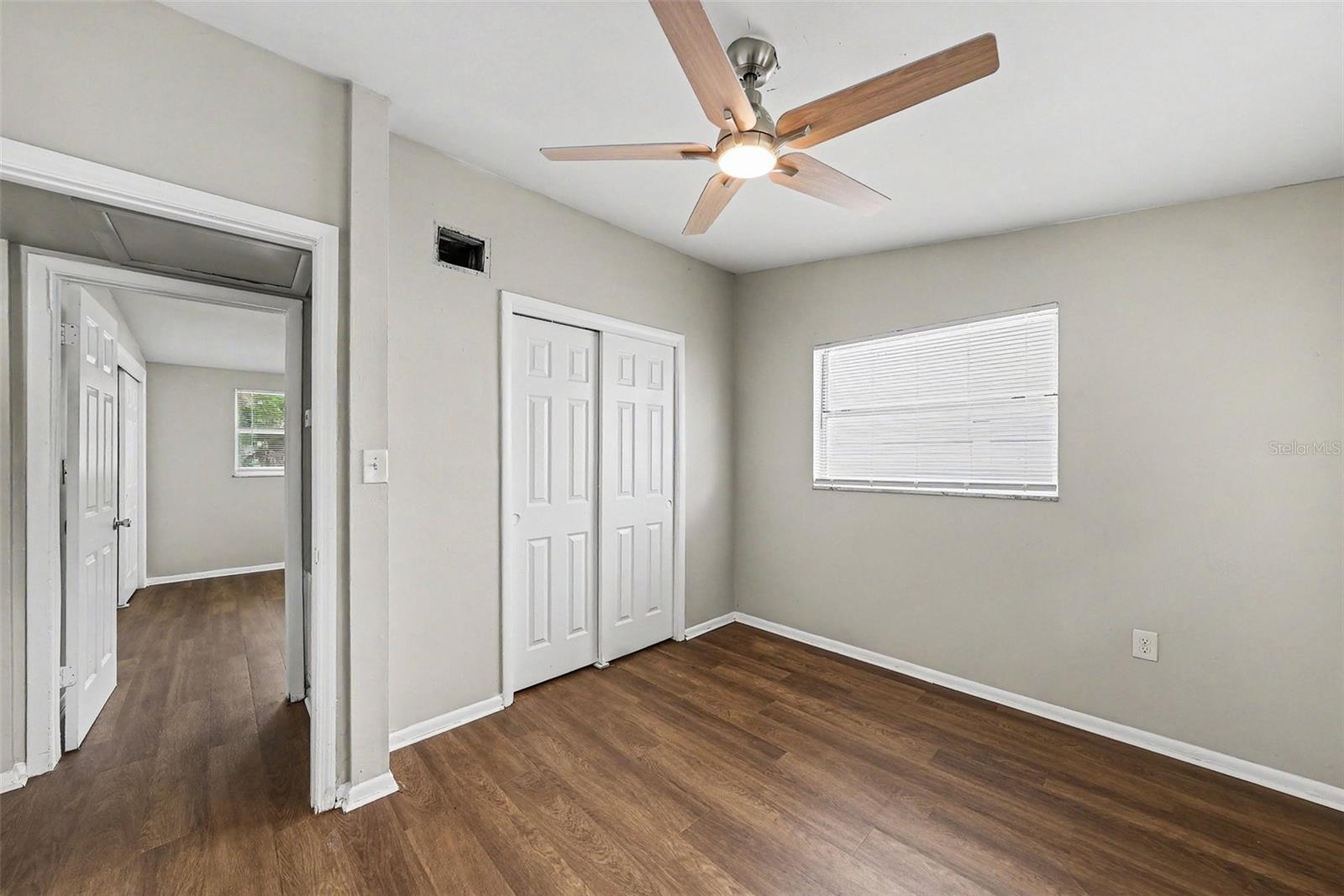 4022 E Henry Ave Property Photo 13