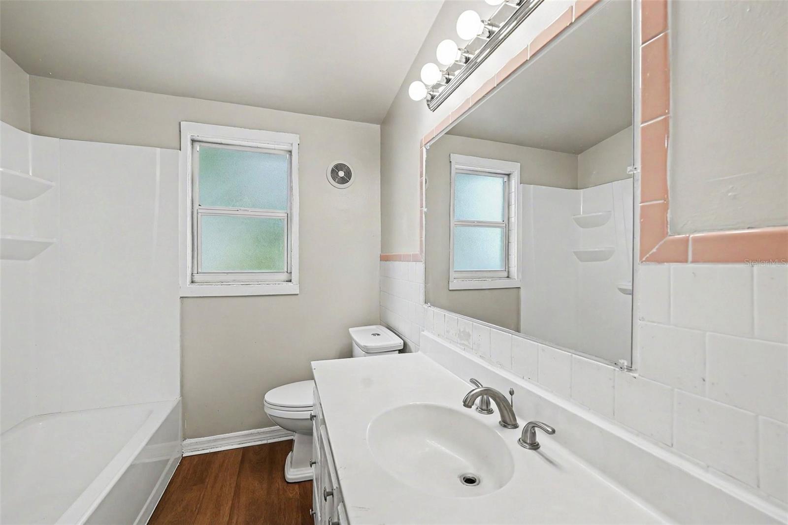 4022 E Henry Ave Property Photo 15