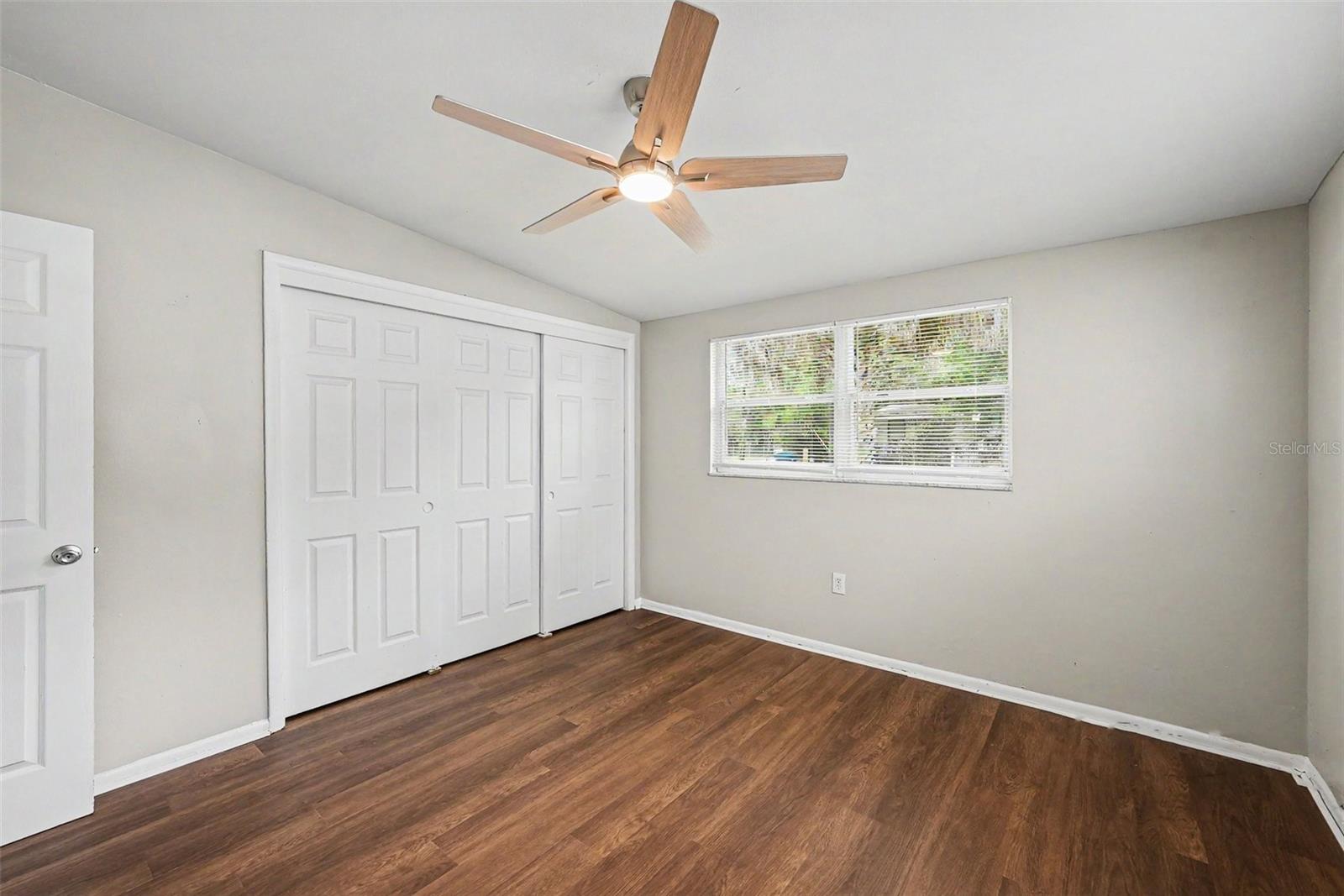 4022 E Henry Ave Property Photo 16