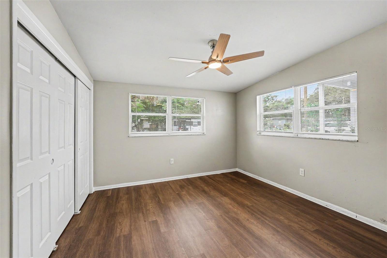 4022 E Henry Ave Property Photo 17