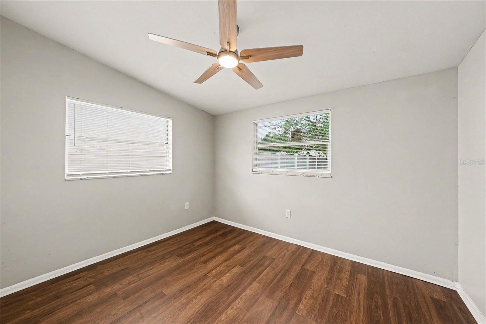 4022 E Henry Ave Property Photo 21