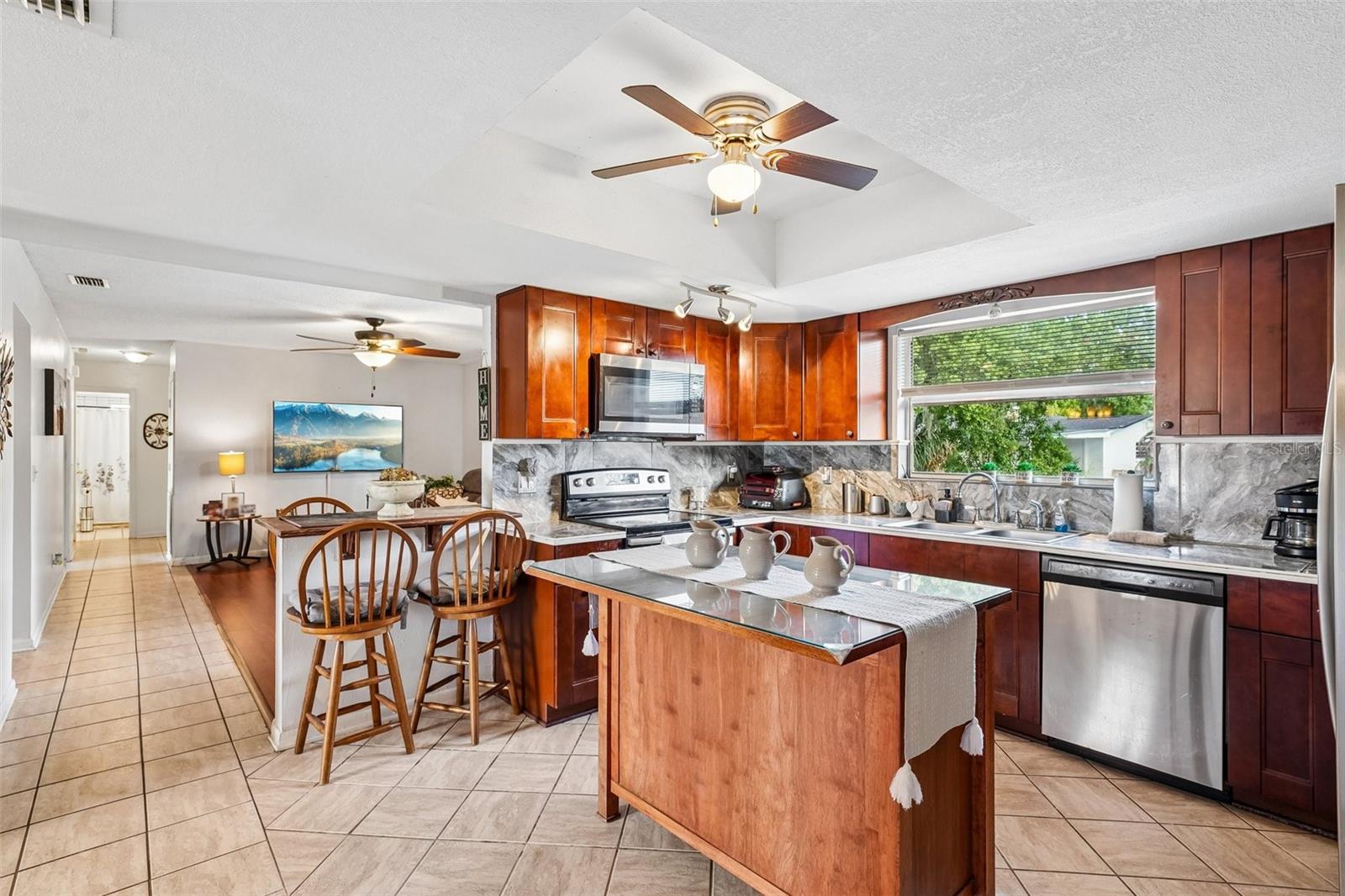 3777 Parkway Blvd Property Photo 18