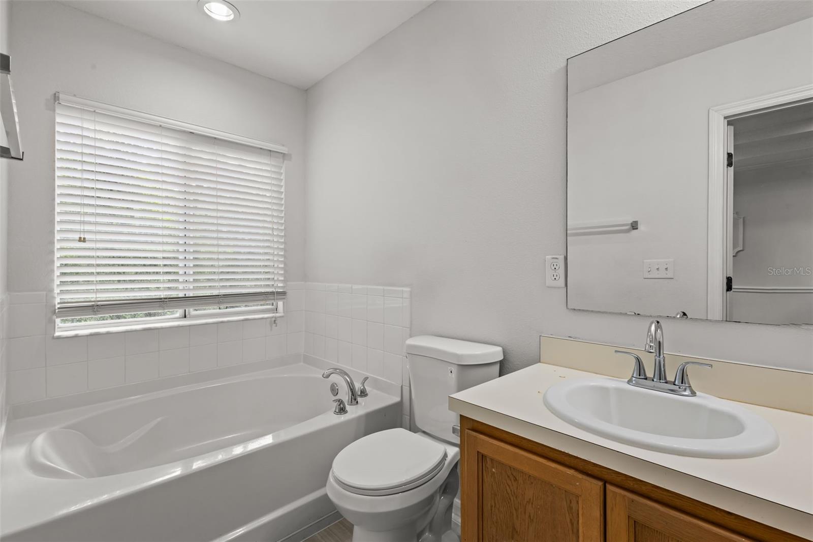 2972 Royal Tuscan Ln Property Photo 16
