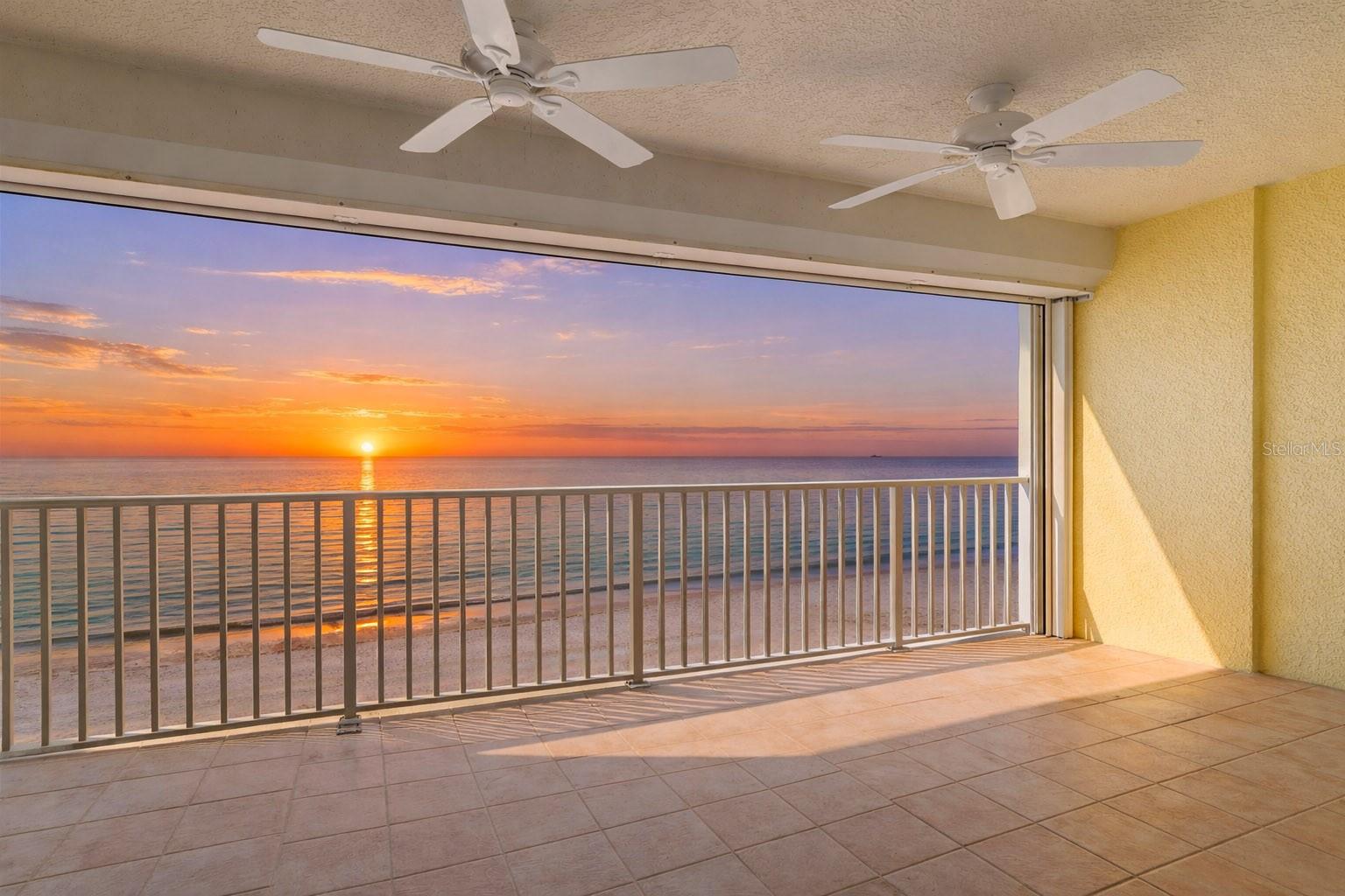 16750 Gulf Blvd #414 Property Photo 3