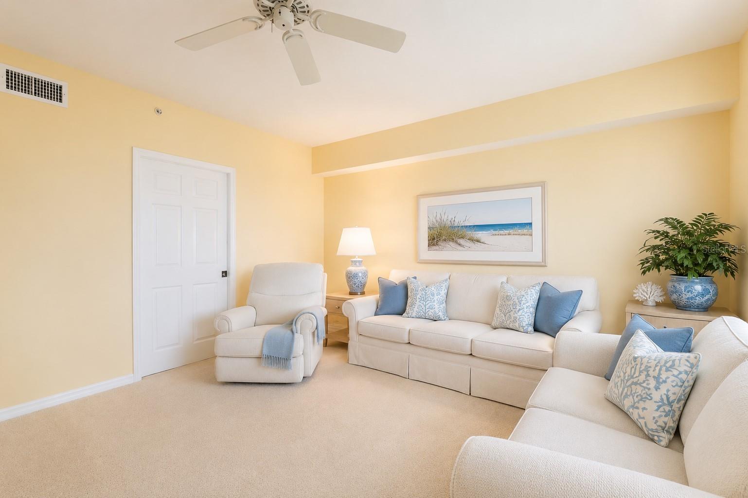 16750 Gulf Blvd #414 Property Photo 12