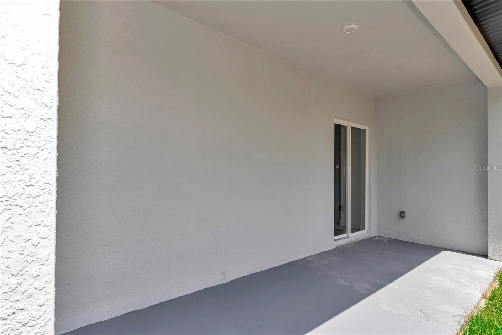 7243 N Embassy Ter Property Photo 45