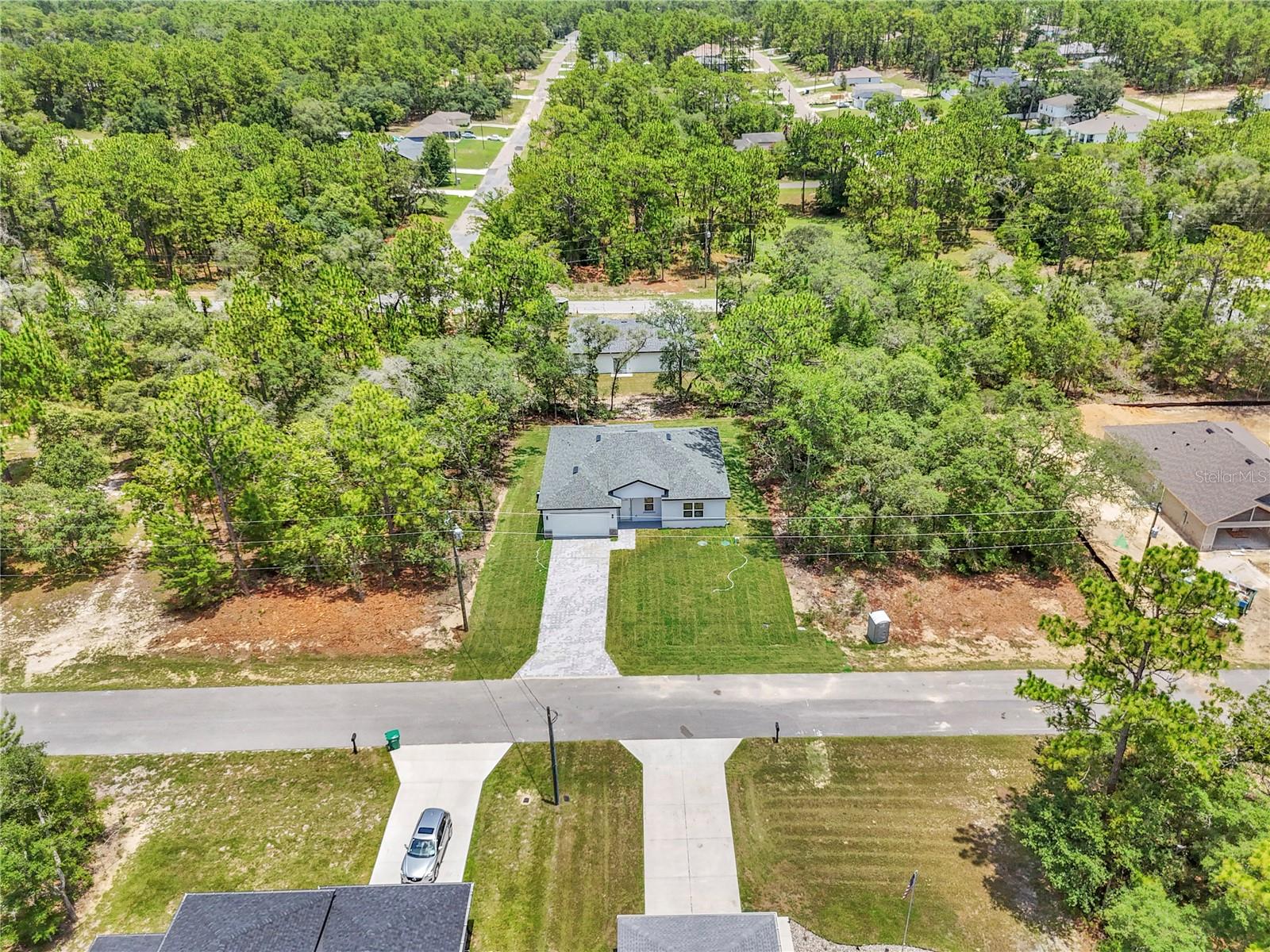 7243 N Embassy Ter Property Photo 53