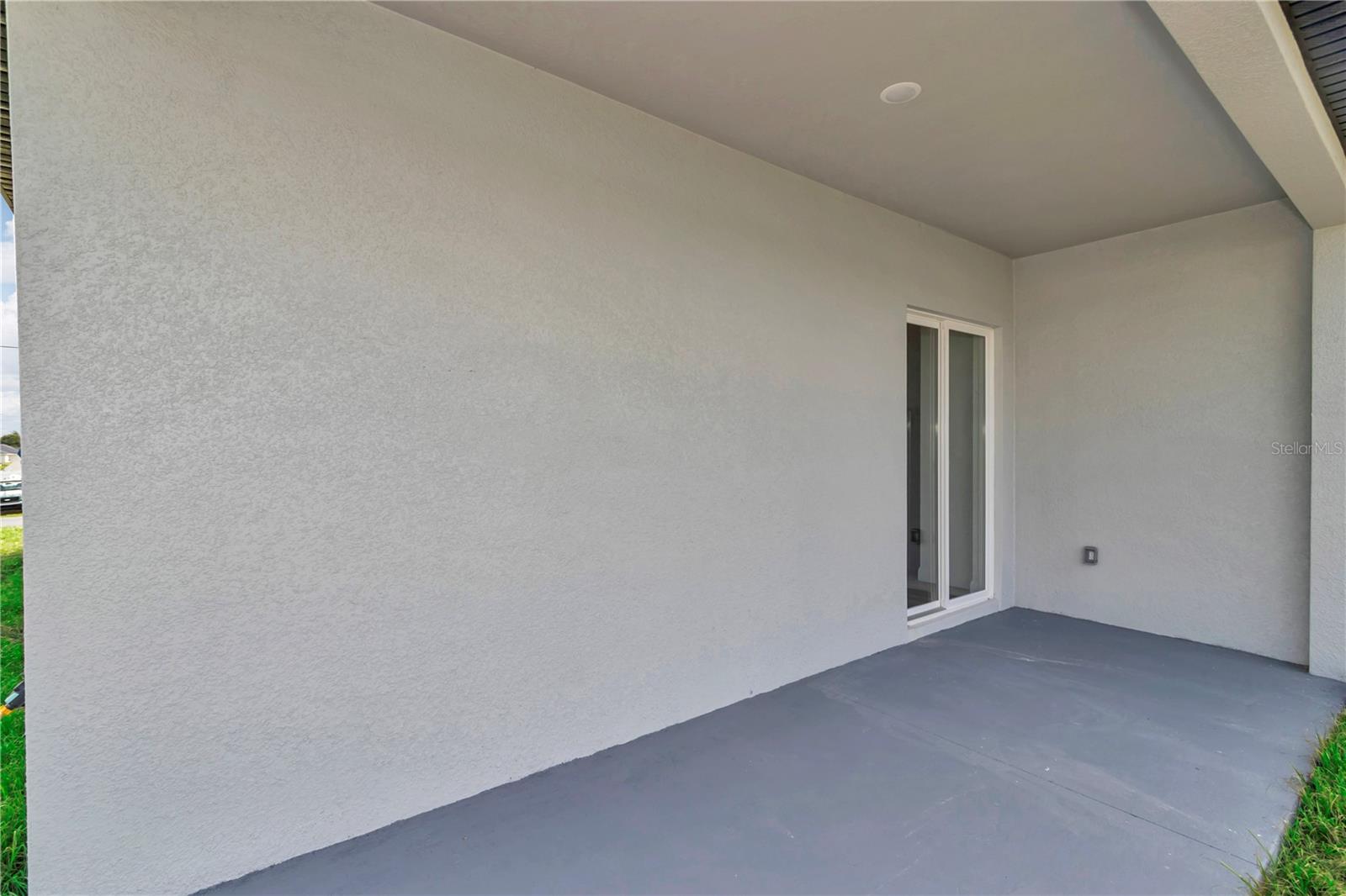 13530 Sw 47th Cir Property Photo 5