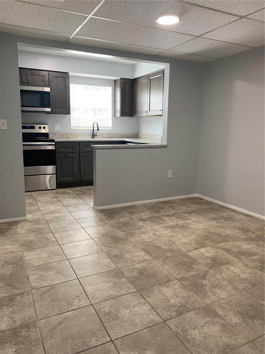 14402 Reuter Strasse Cir ##2 Property Photo 6