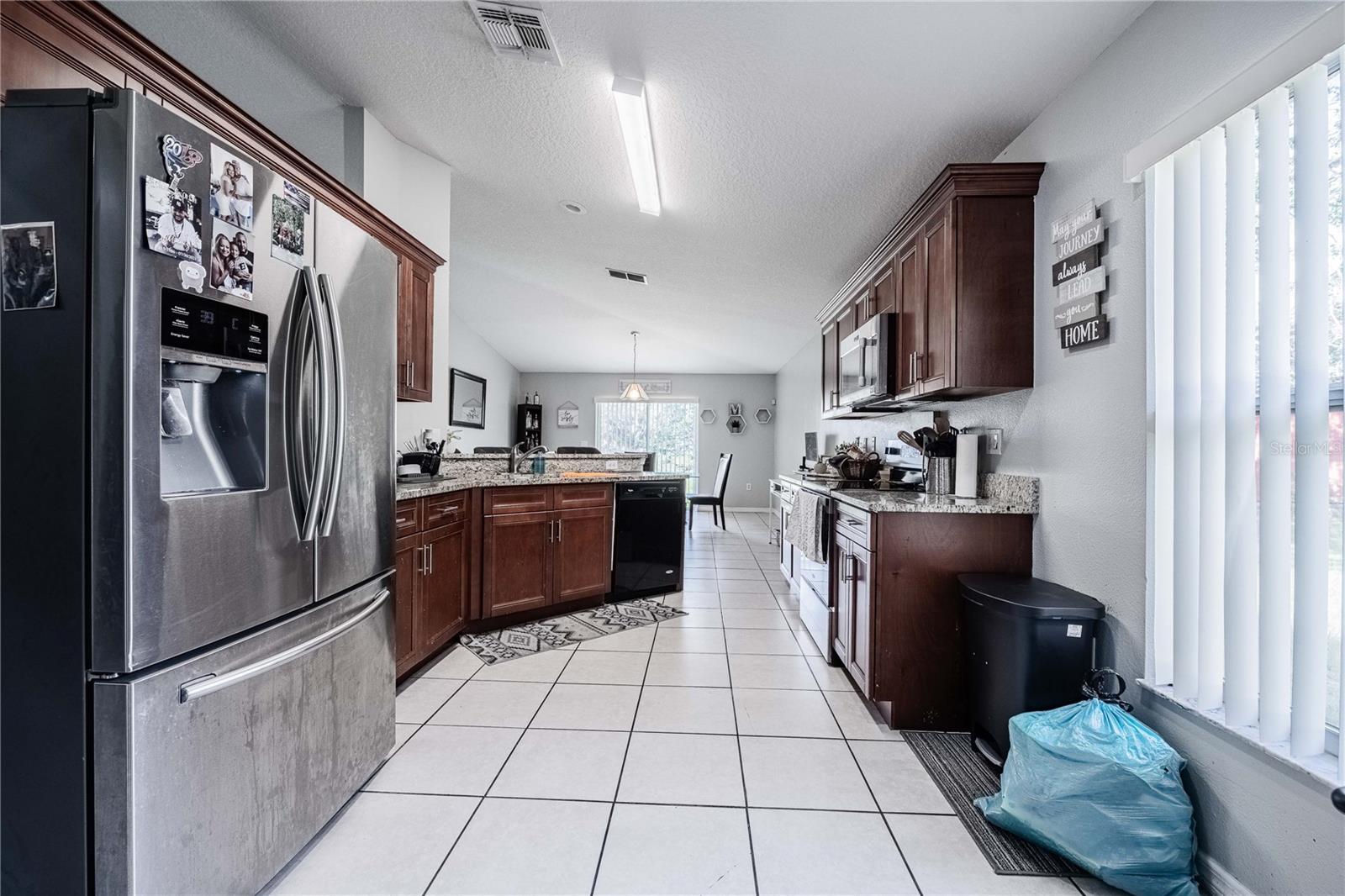 141 Flatfish Ct Property Photo 8