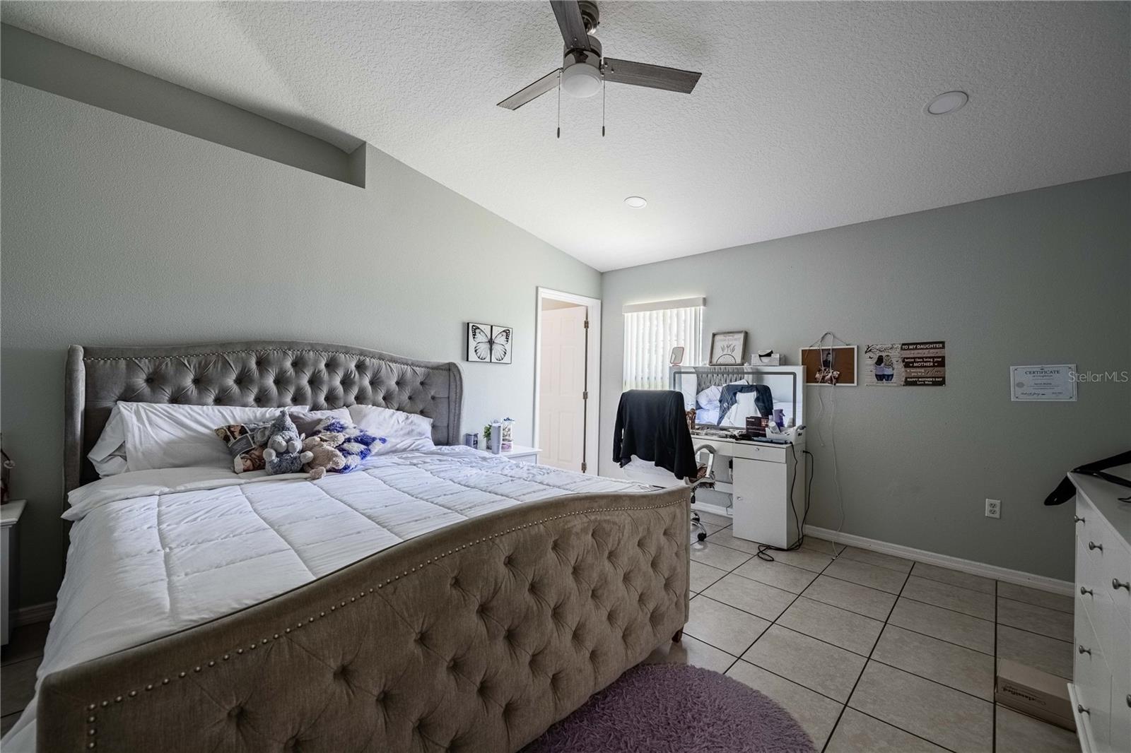 141 Flatfish Ct Property Photo 17