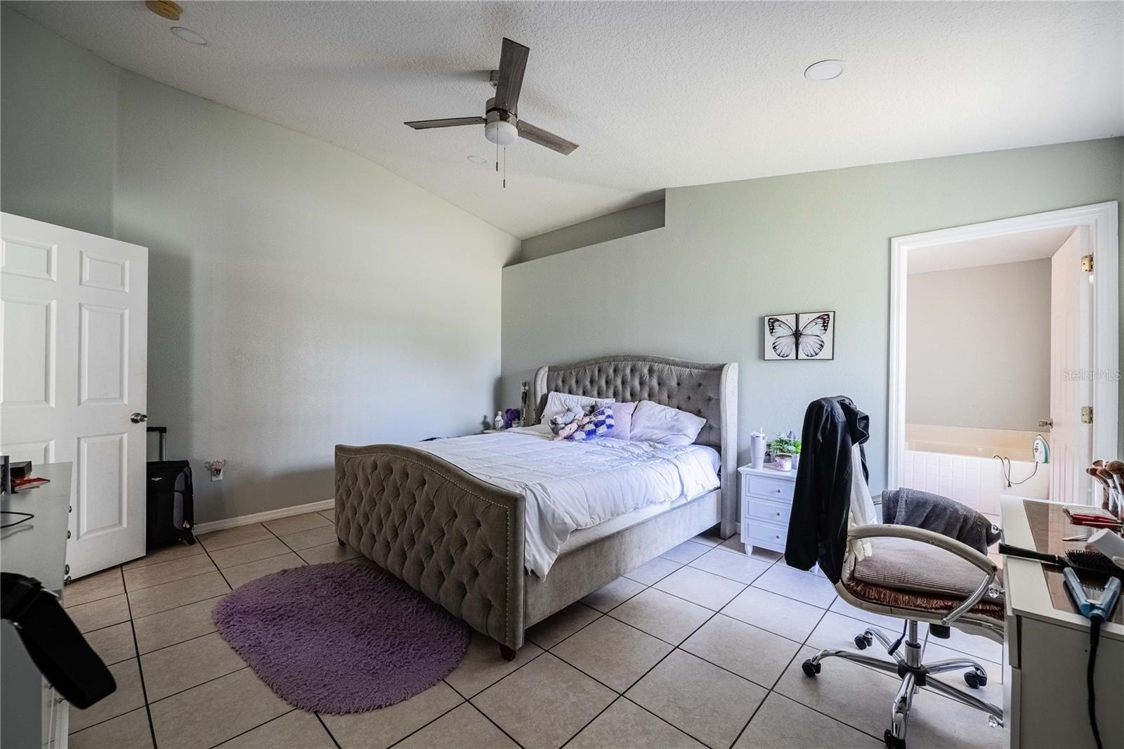 141 Flatfish Ct Property Photo 18