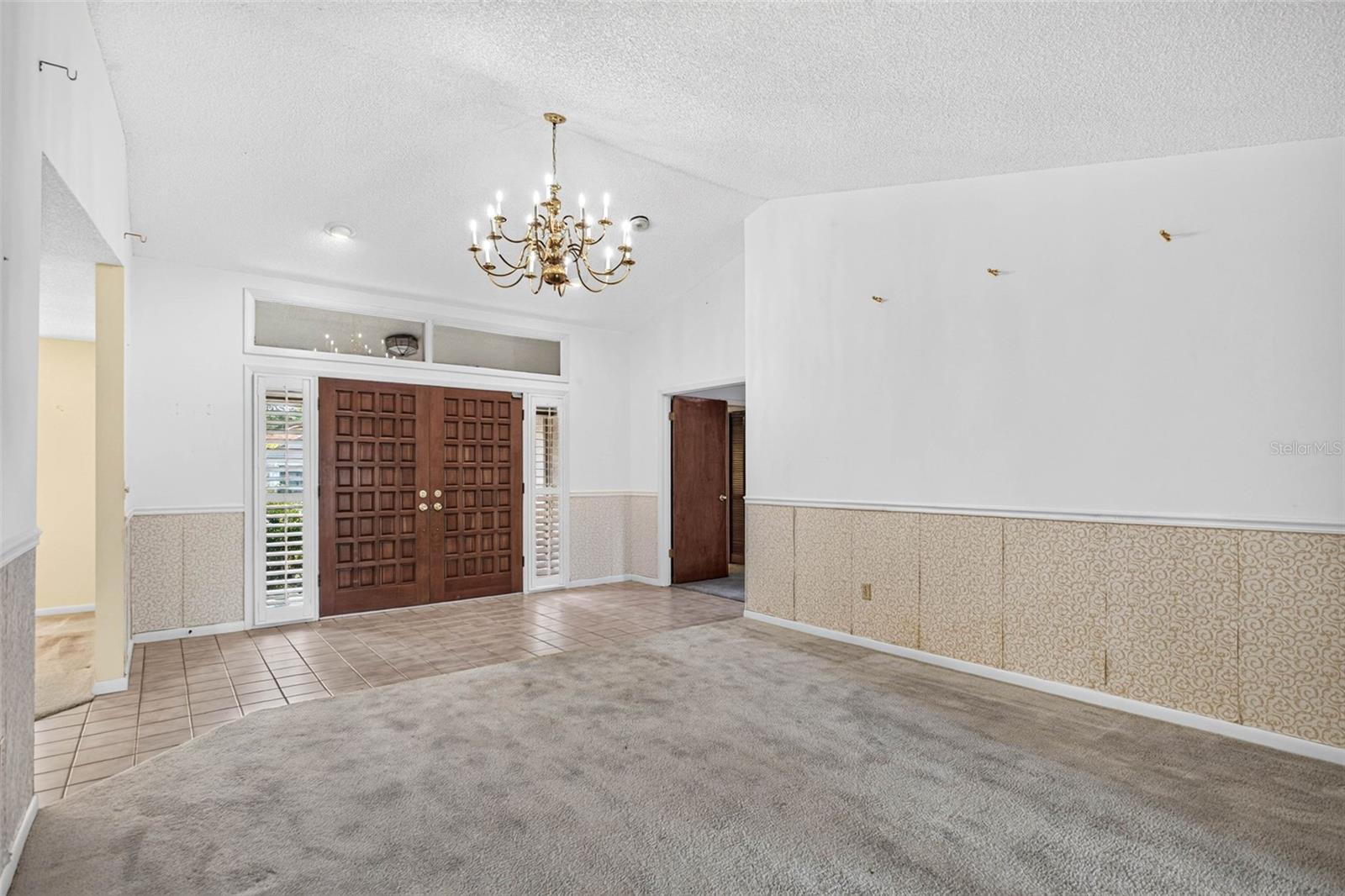 6328 N Queensway Dr Property Photo 7