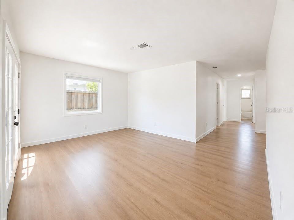 1834 New Hampshire Ave Ne Property Photo 3