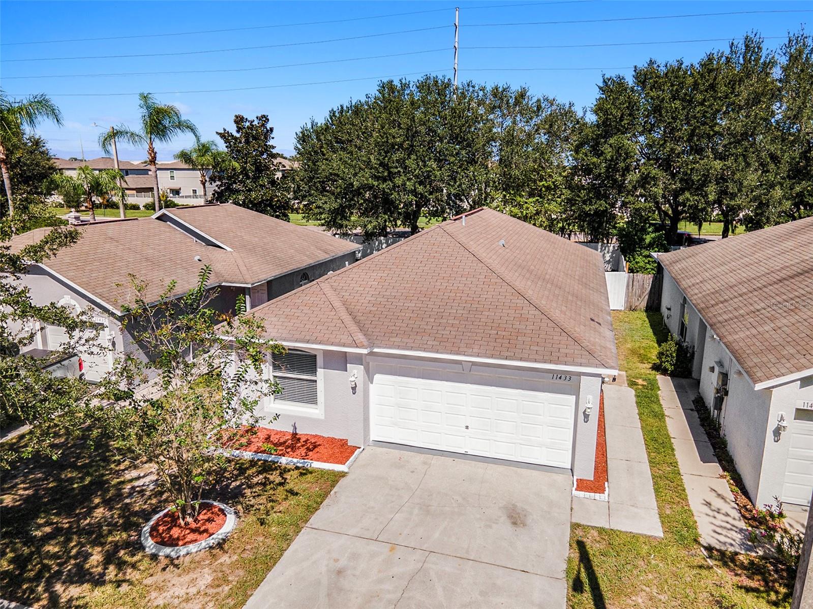 11433 Ivy Flower Loop Property Photo 2