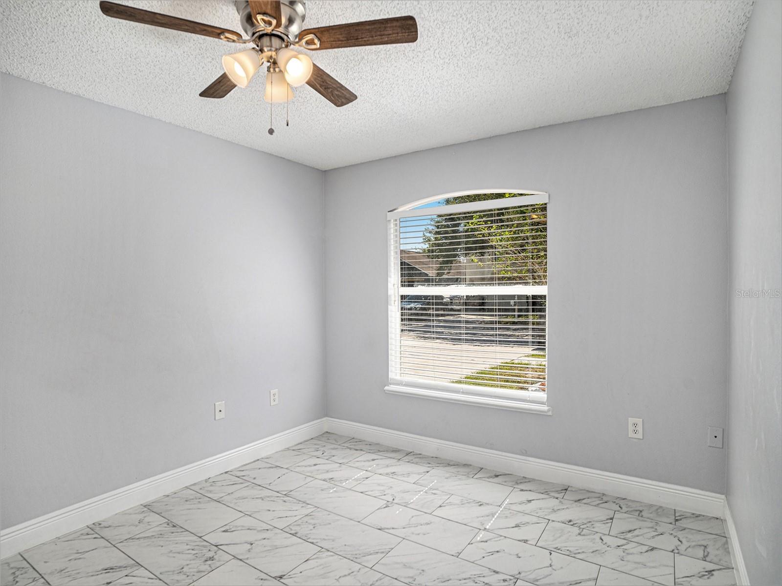 11433 Ivy Flower Loop Property Photo 26