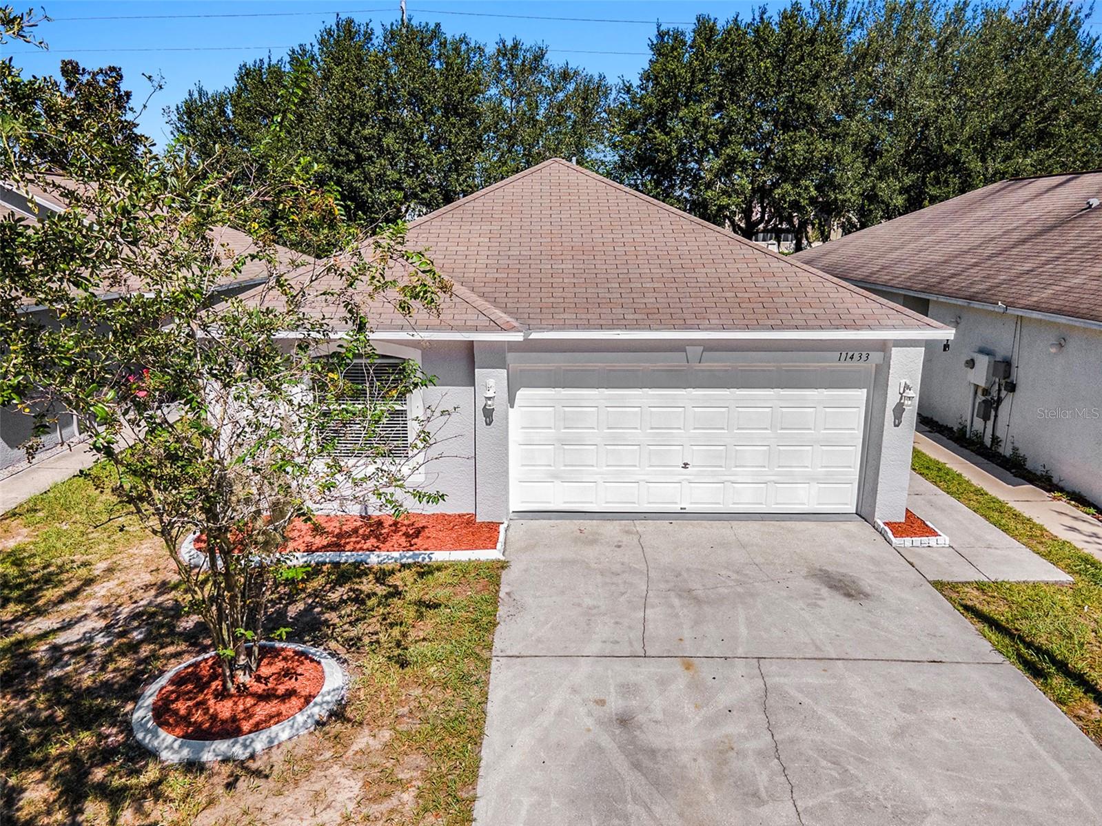11433 Ivy Flower Loop Property Photo 34
