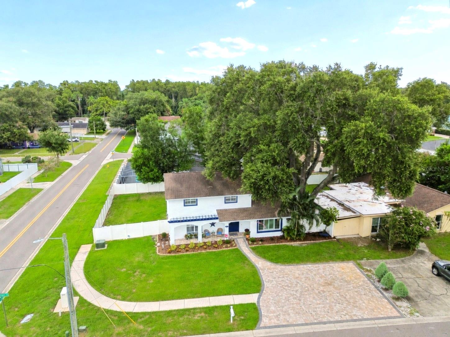 3133 W Idlewild Ave Property Photo 71