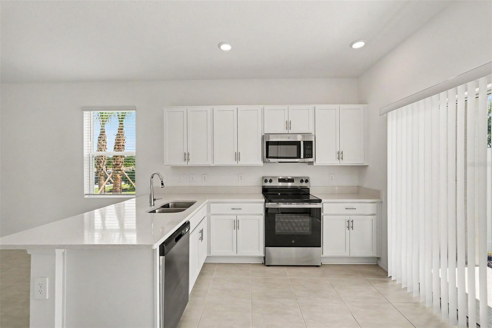 13207 Forge Ave Property Photo 13