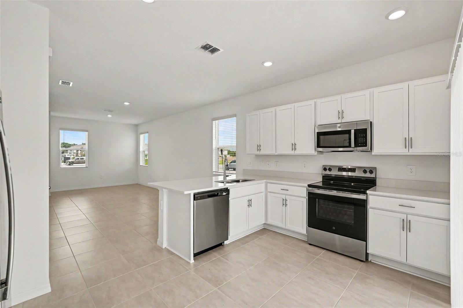 13207 Forge Ave Property Photo 14