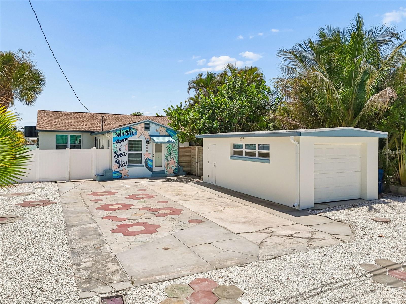 8125 Bayshore Dr Property Photo 12