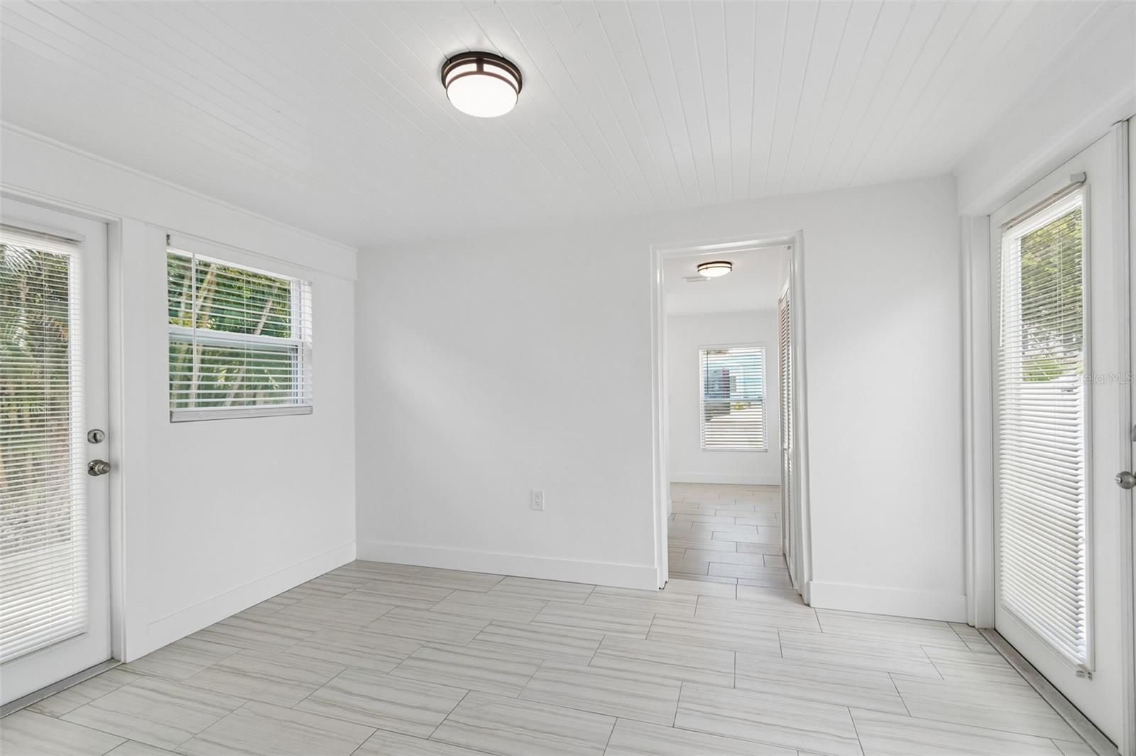 8125 Bayshore Dr Property Photo 19