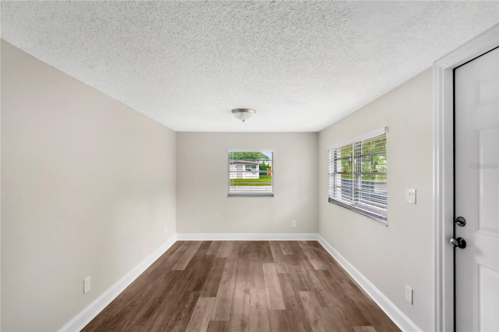 4105 W Mango Ave Property Photo 17