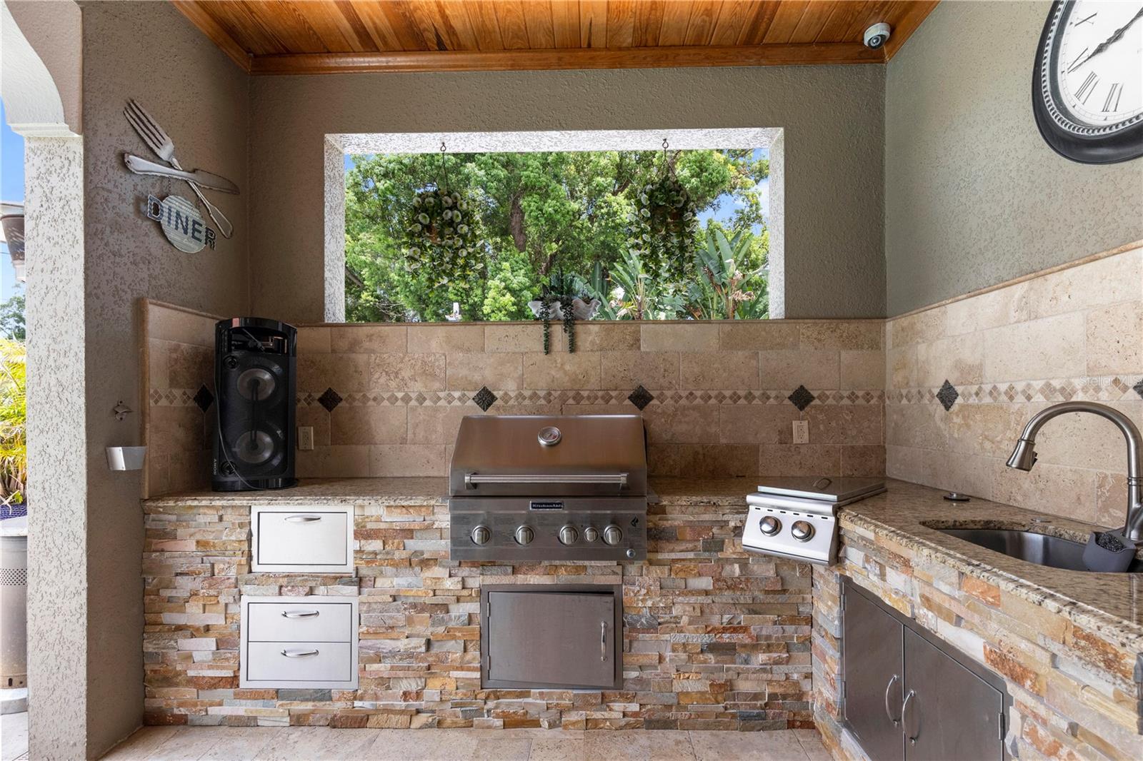 2101 W Bearss Ave Property Photo 86