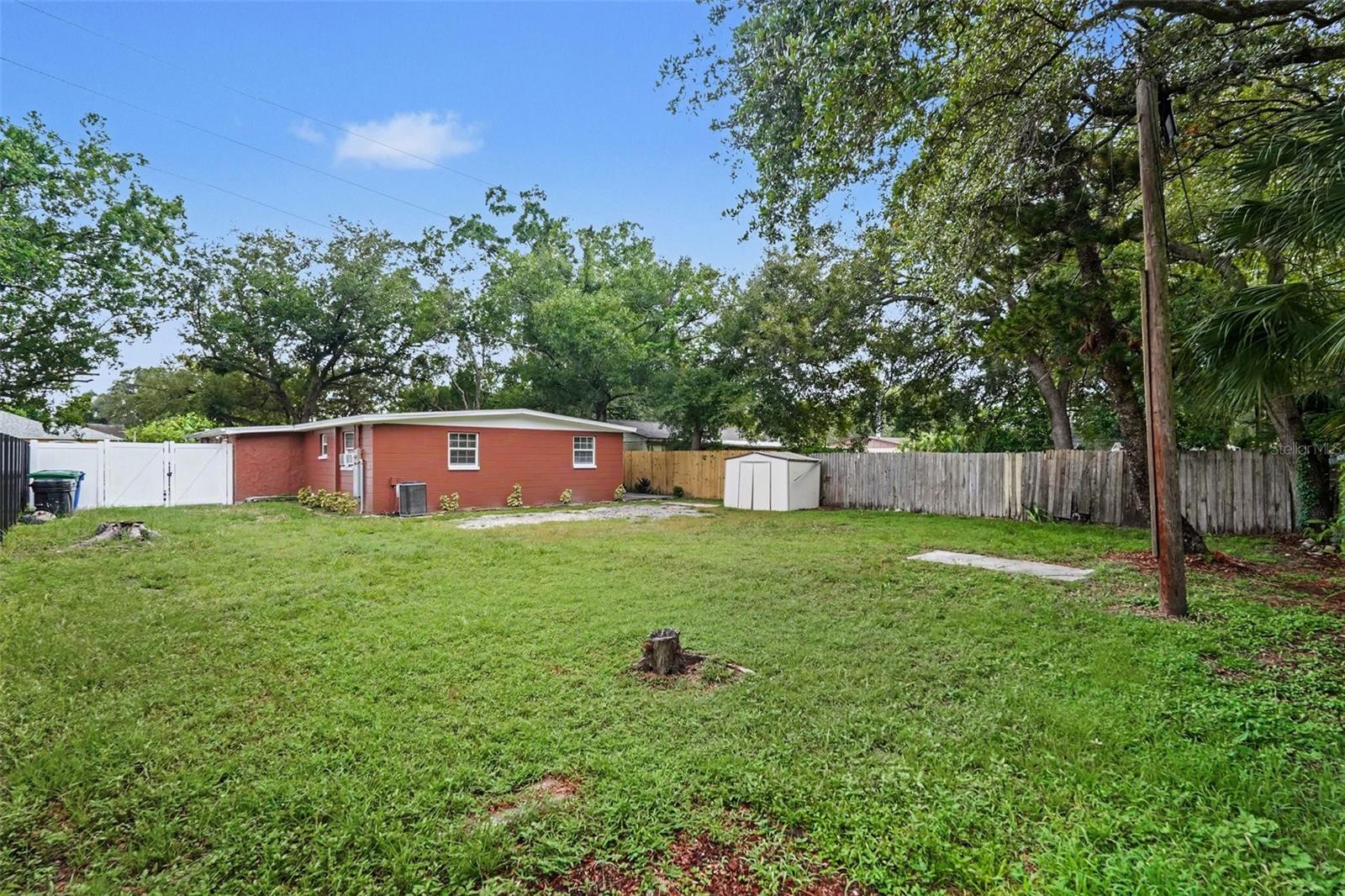 1503 W Linebaugh Ave Property Photo 16
