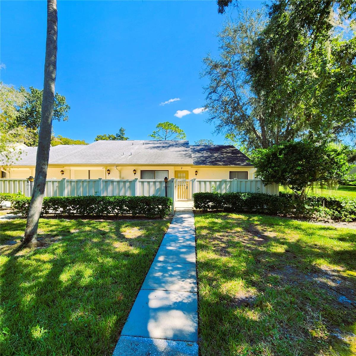 1333 Shady Pine Way #f Property Photo 1