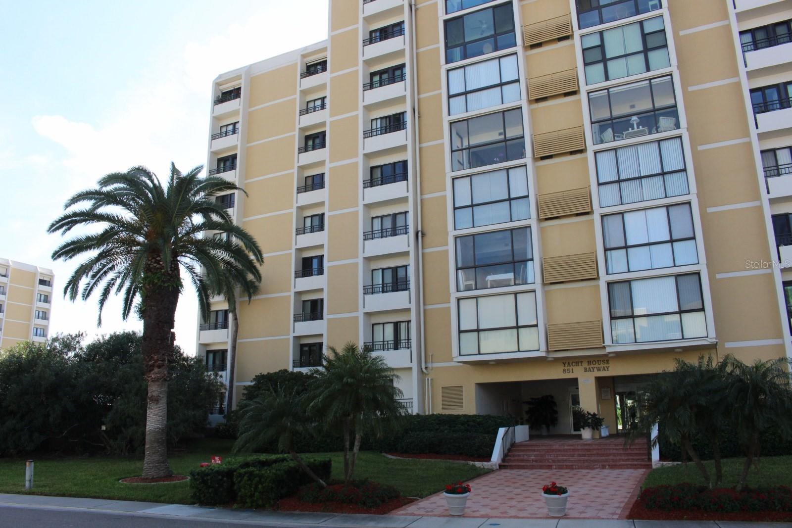 851 Bayway Blvd #101 Property Photo